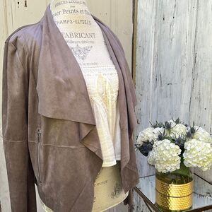 BAGATELLE FAUX SUEDE JACKET, Size M, NWOT